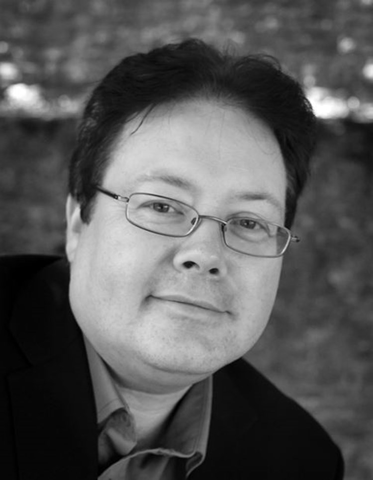 Dr Paul Edwards